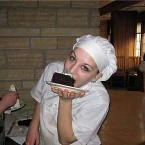 Meet your Posher, Tara